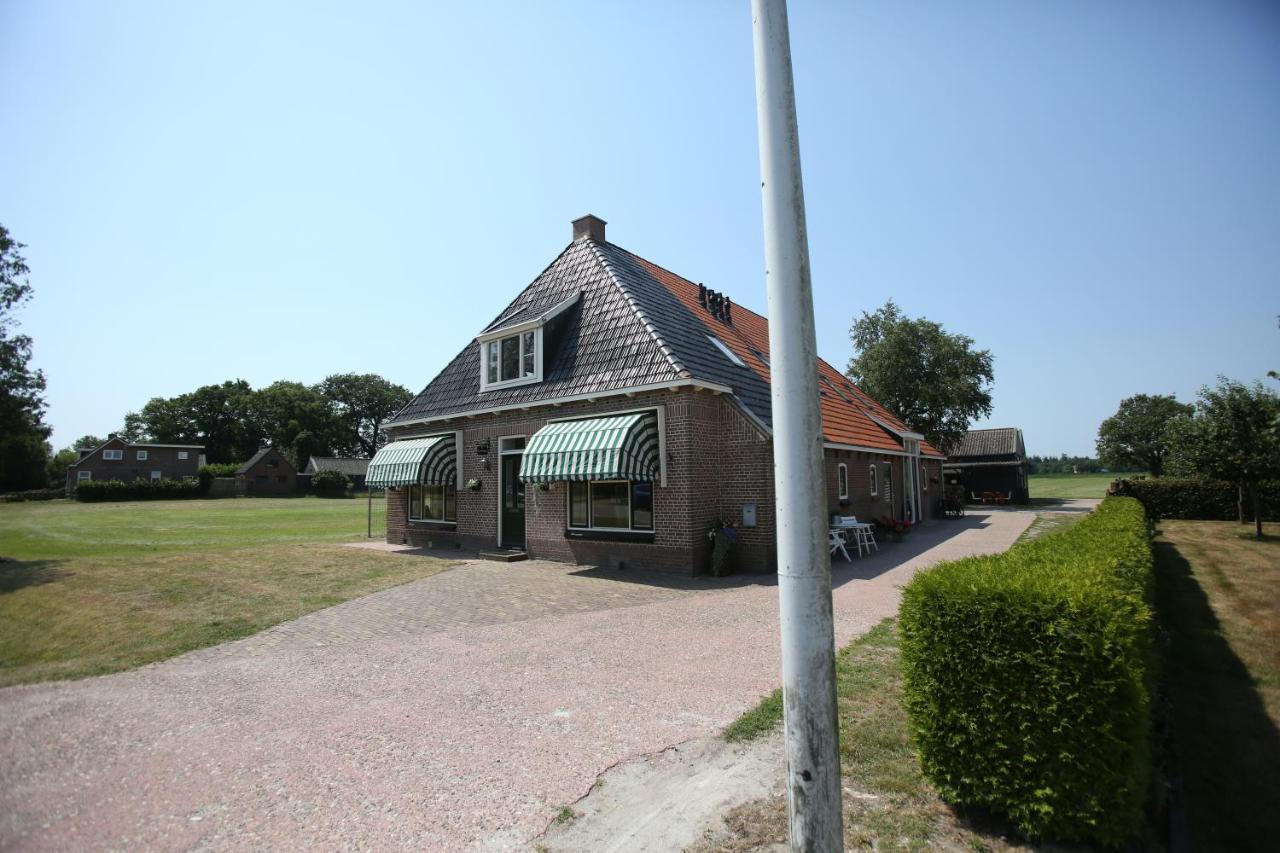 Recreatieappartement Boerderijlst - De Winkel Sint Nicolaasga Exterior foto